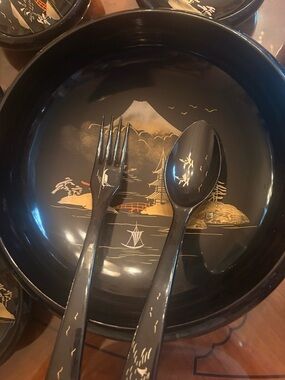 Black Gold-Accented Japanese Style Soup Bowls with Matching Utensils